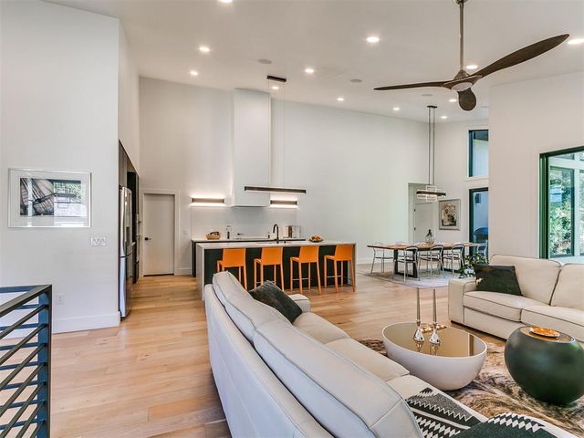 716 S Pickard Avenue, Norman, OK 73072