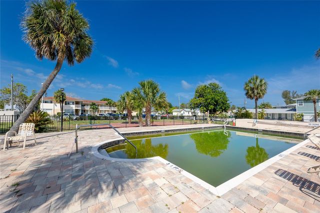 7740 BOCA CIEGA DRIVE 111, St Pete Beach, FL 33706