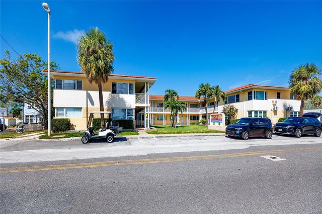 7740 BOCA CIEGA DRIVE 111, St Pete Beach, FL 33706