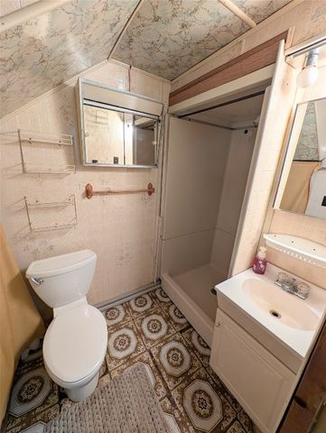 2109 US HIGHWAY 6 Highway, Linesville, PA 16424