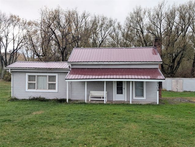 2109 US HIGHWAY 6 Highway, Linesville, PA 16424