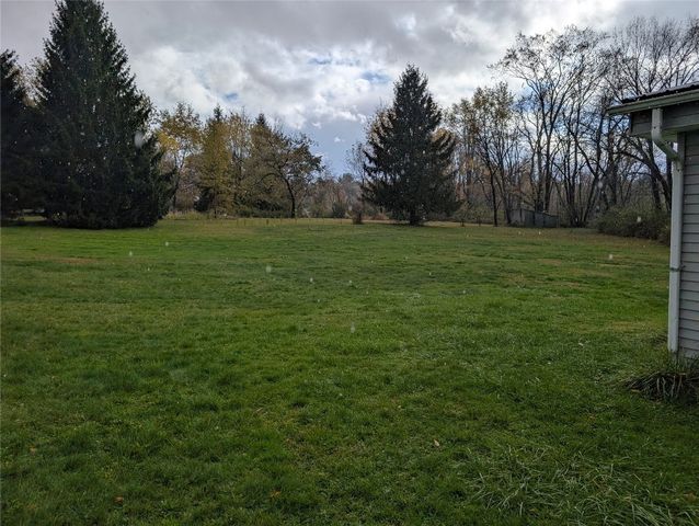 2109 US HIGHWAY 6 Highway, Linesville, PA 16424