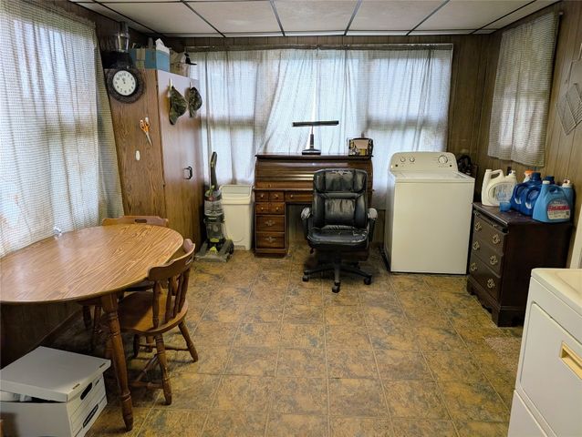 2109 US HIGHWAY 6 Highway, Linesville, PA 16424