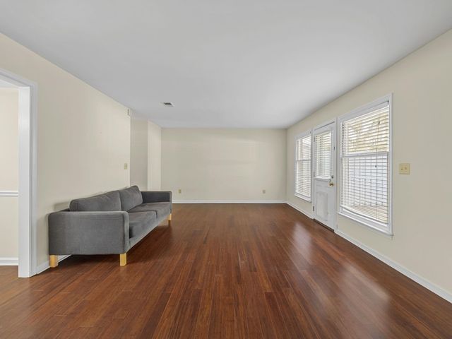 164 Buckstone Lane, Spartanburg, SC 29307