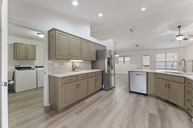 16 Winters Lane, Bella Vista, AR 72714