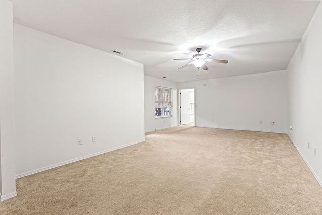 16 Winters Lane, Bella Vista, AR 72714