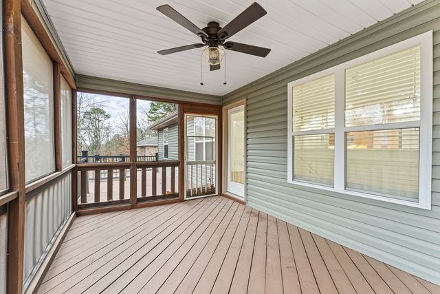 16 Winters Lane, Bella Vista, AR 72714