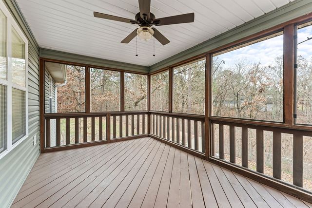 16 Winters Lane, Bella Vista, AR 72714