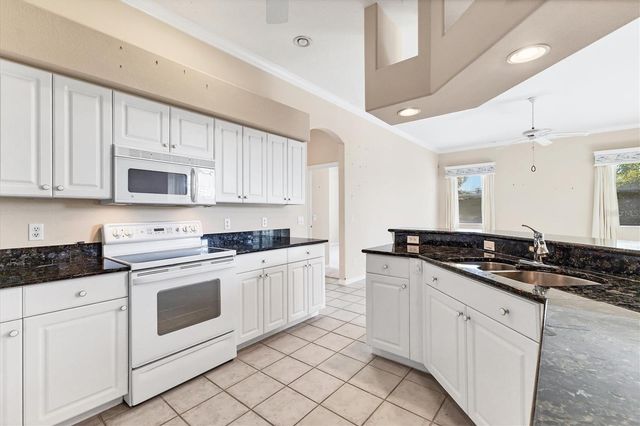 7437 FEATHERSTONE BOULEVARD, Sarasota, FL 34238