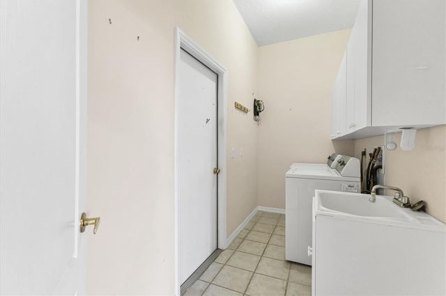 7437 FEATHERSTONE BOULEVARD, Sarasota, FL 34238