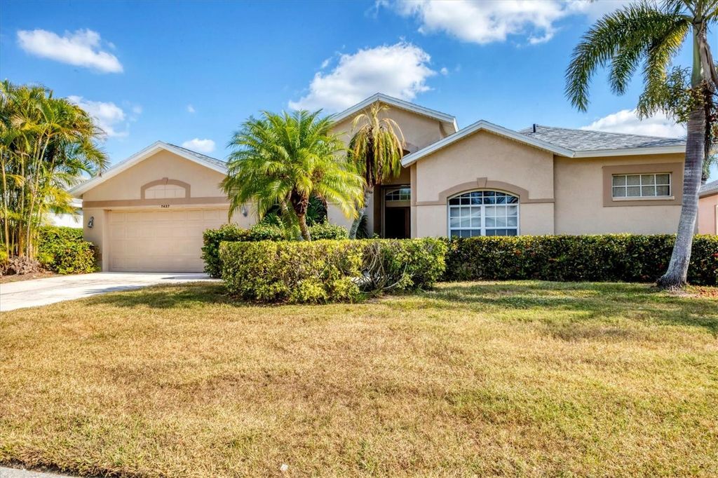 7437 FEATHERSTONE BOULEVARD, Sarasota, FL 34238