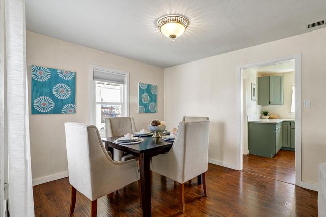 700 Elefa St, Roseville, CA 95678