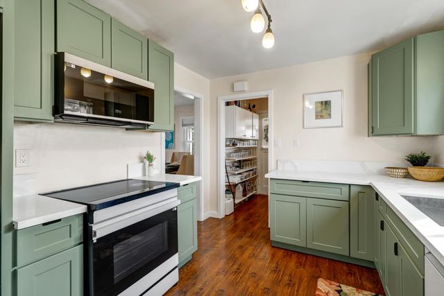 700 Elefa St, Roseville, CA 95678