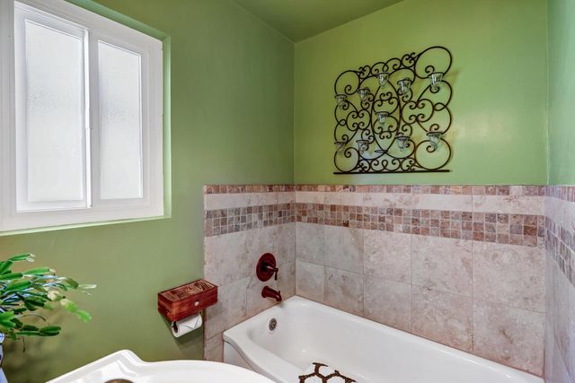 700 Elefa St, Roseville, CA 95678