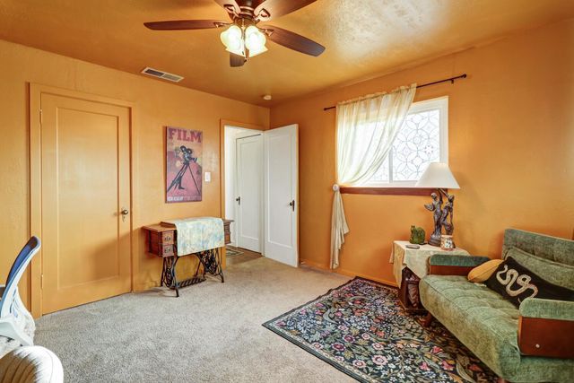 700 Elefa St, Roseville, CA 95678