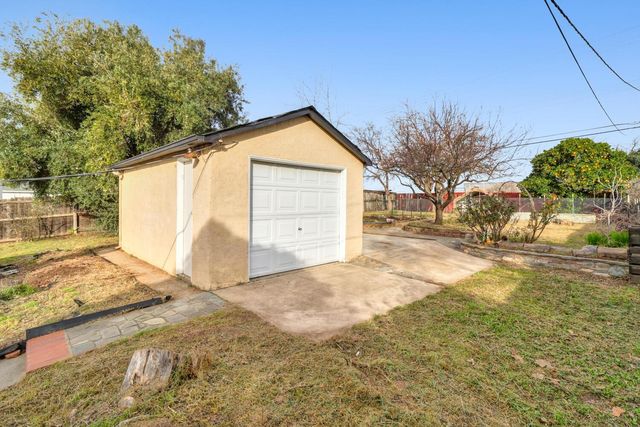 700 Elefa St, Roseville, CA 95678