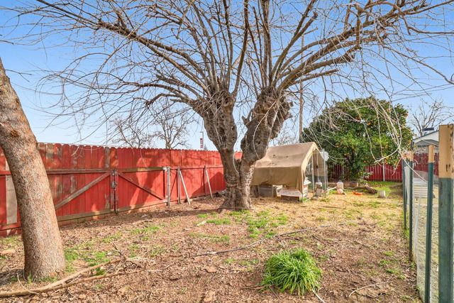 700 Elefa St, Roseville, CA 95678