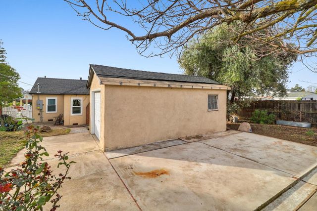 700 Elefa St, Roseville, CA 95678