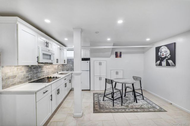 1651 Hering Avenue, Bronx, NY 10461
