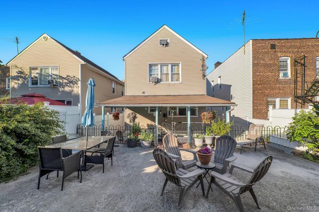 1651 Hering Avenue, Bronx, NY 10461