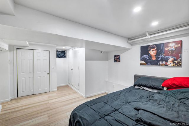 1651 Hering Avenue, Bronx, NY 10461