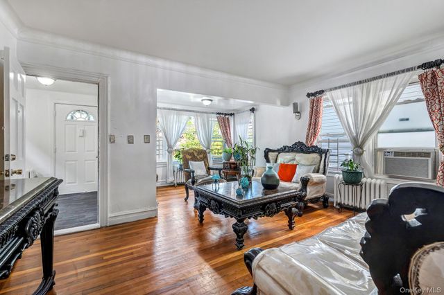 1651 Hering Avenue, Bronx, NY 10461