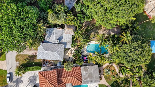 460 SE 18th Avenue, Deerfield Beach, FL 33441