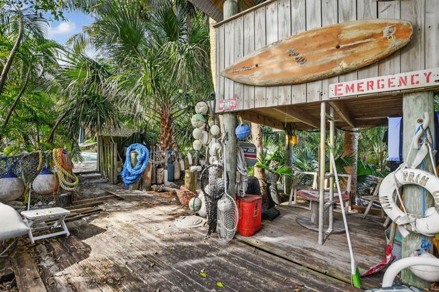 460 SE 18th Avenue, Deerfield Beach, FL 33441