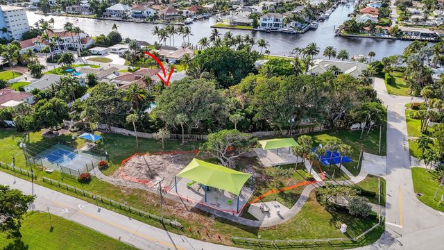 460 SE 18th Avenue, Deerfield Beach, FL 33441