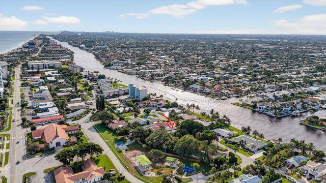 460 SE 18th Avenue, Deerfield Beach, FL 33441