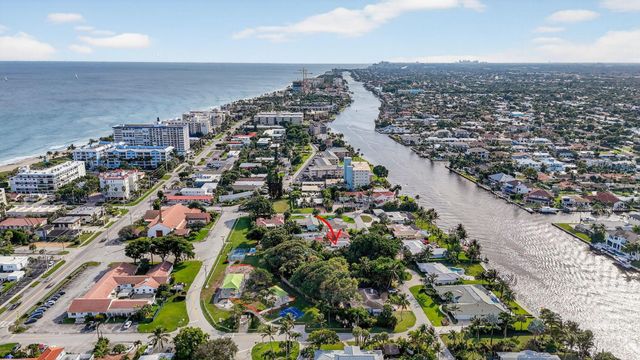 460 SE 18th Avenue, Deerfield Beach, FL 33441