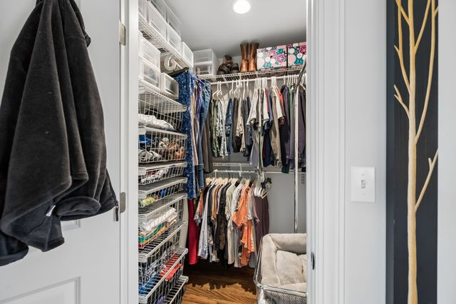 6171 Calvin Potts Rd, Primm Springs, TN 38476