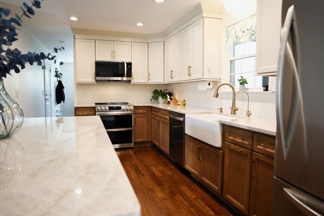 6171 Calvin Potts Rd, Primm Springs, TN 38476