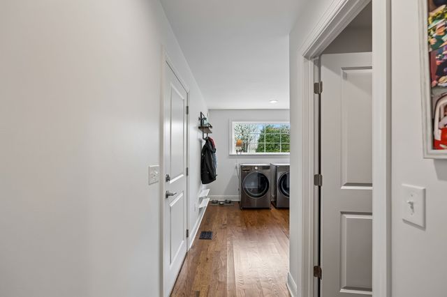 6171 Calvin Potts Rd, Primm Springs, TN 38476