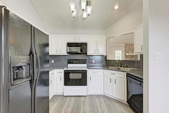 2104 Mimosa TRL, Round Rock, TX 78664