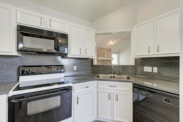 2104 Mimosa TRL, Round Rock, TX 78664