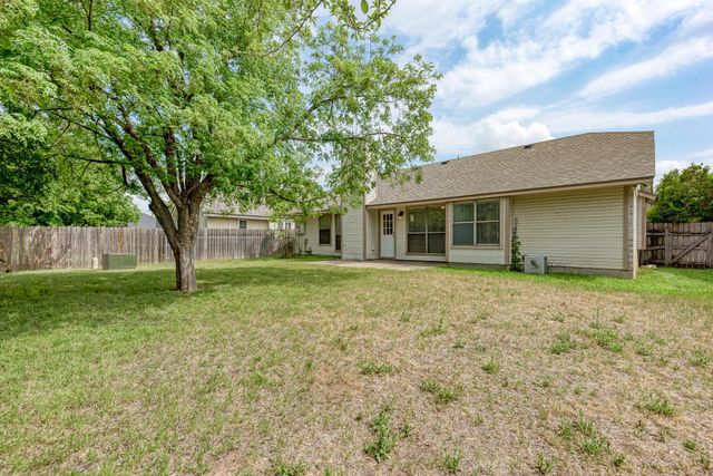 2104 Mimosa TRL, Round Rock, TX 78664