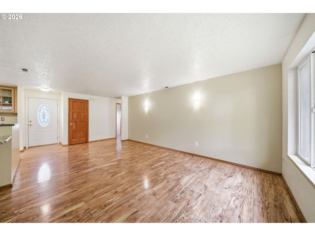 10717 Ne 44TH St, Vancouver, WA 98682