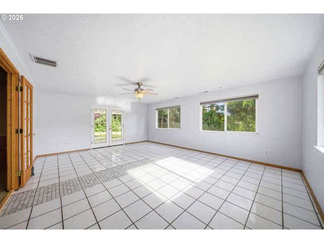 10717 Ne 44TH St, Vancouver, WA 98682