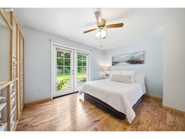 10717 Ne 44TH St, Vancouver, WA 98682