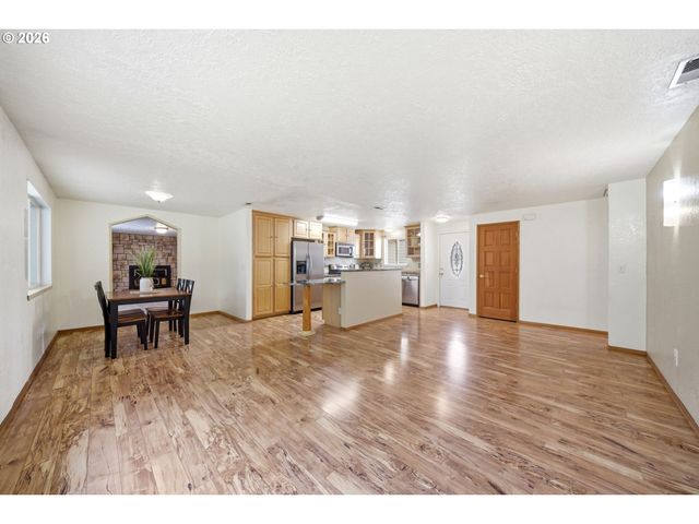 10717 Ne 44TH St, Vancouver, WA 98682