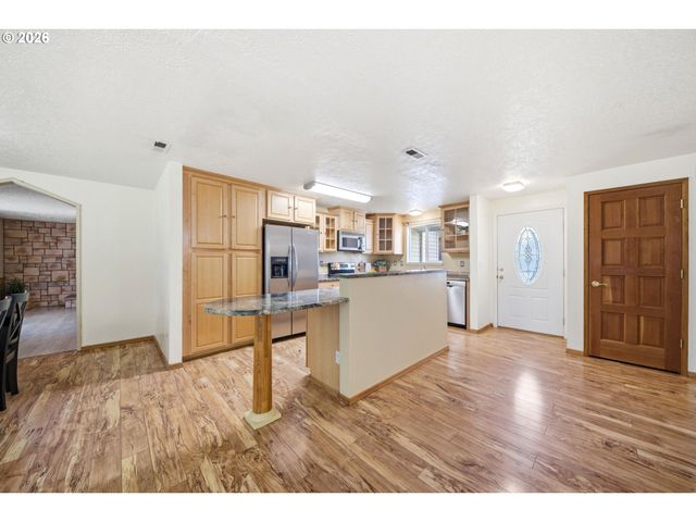 10717 Ne 44TH St, Vancouver, WA 98682