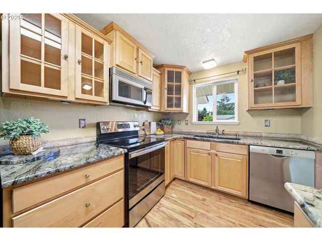 10717 Ne 44TH St, Vancouver, WA 98682