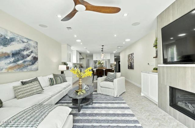 4356 Bel Aire Drive, La Canada Flintridge, CA 91011