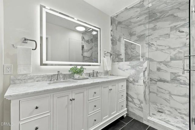 4356 Bel Aire Drive, La Canada Flintridge, CA 91011