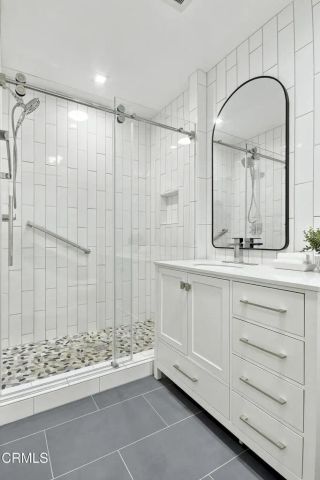 4356 Bel Aire Drive, La Canada Flintridge, CA 91011