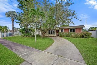 19731 Gulfstream Road, Cutler Bay, FL 33157