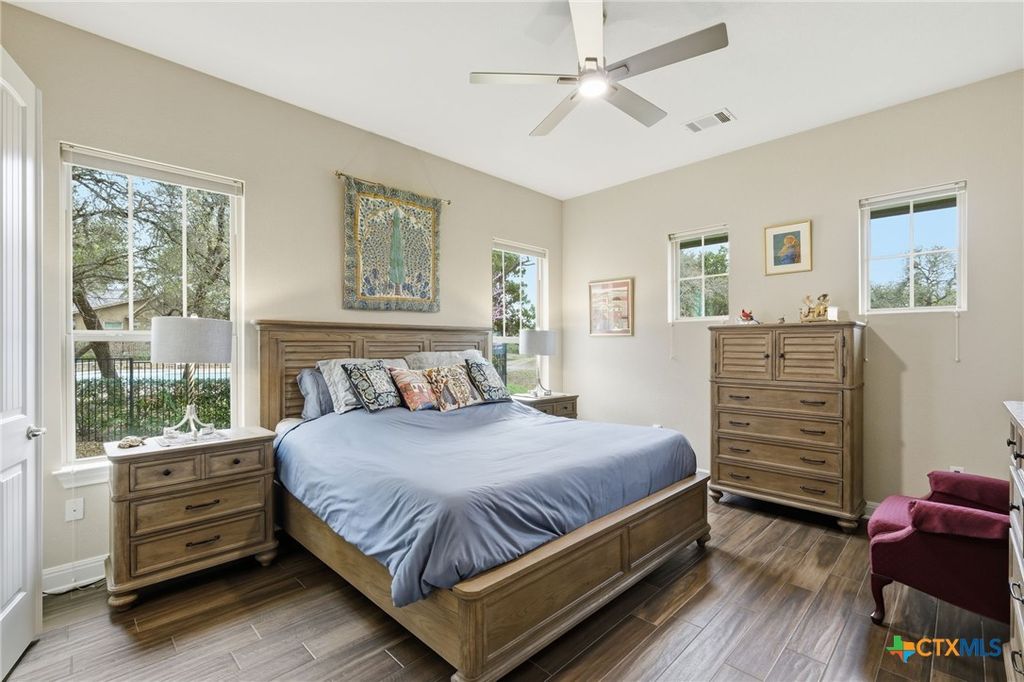 Image 14 of property listing at 2408 Chambray Court, Austin, TX 78748