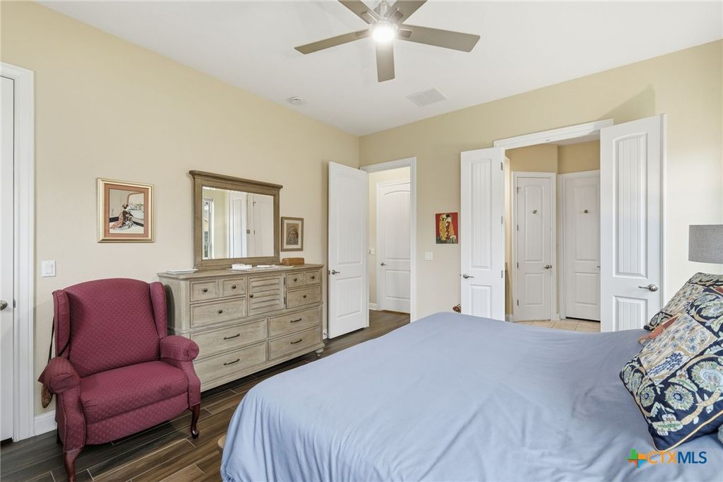 Image 15 of property listing at 2408 Chambray Court, Austin, TX 78748