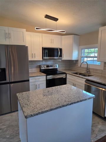 3810 E 32ND AVENUE, Tampa, FL 33610